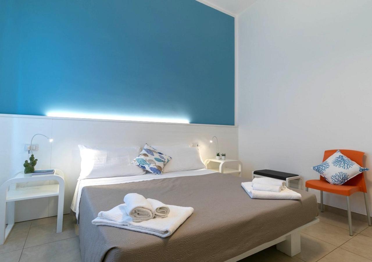 Fronte Mare Rooms By Salentolimit Porto Cesareo Exteriér fotografie