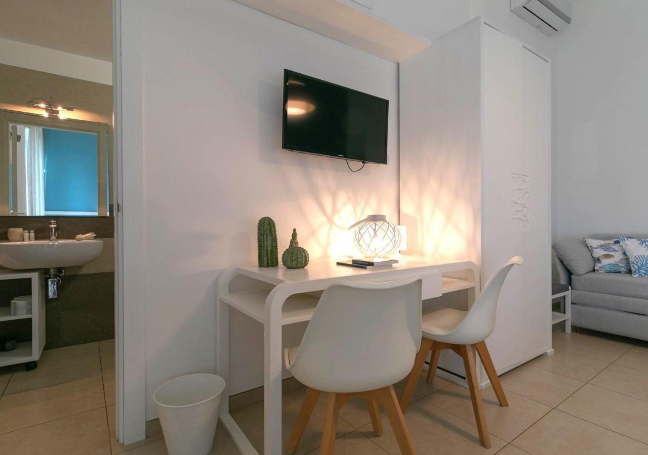 Fronte Mare Rooms By Salentolimit Porto Cesareo Exteriér fotografie