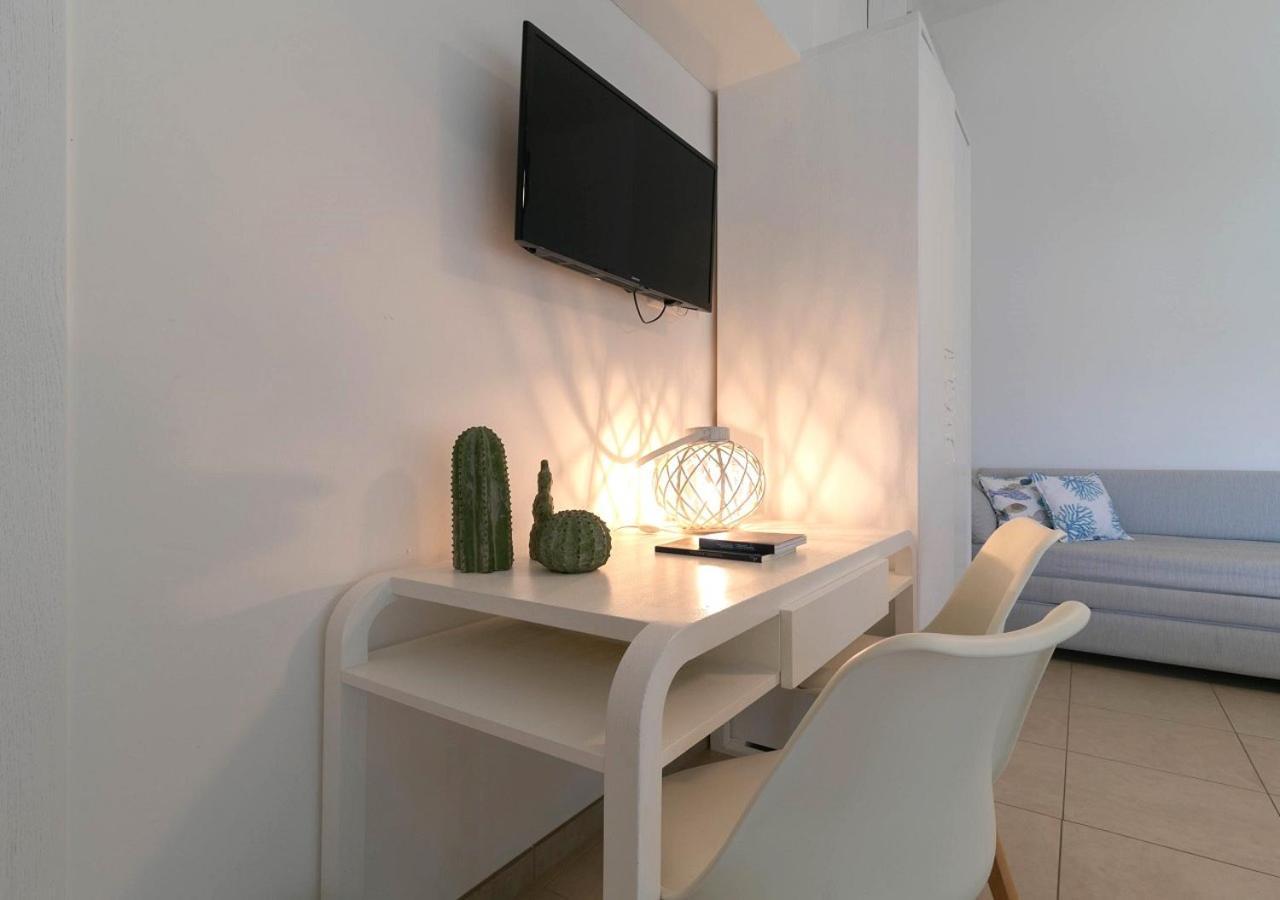Fronte Mare Rooms By Salentolimit Porto Cesareo Exteriér fotografie