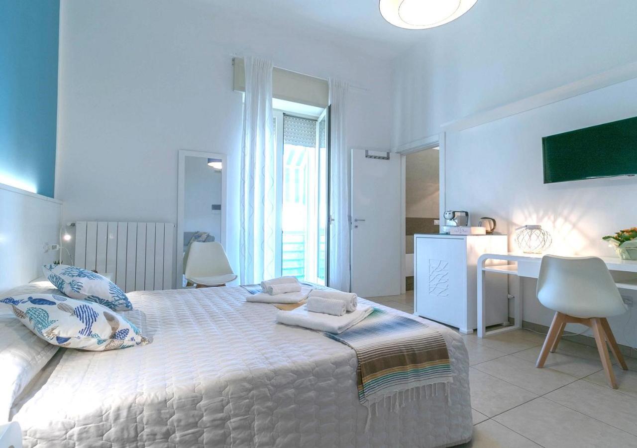 Fronte Mare Rooms By Salentolimit Porto Cesareo Exteriér fotografie