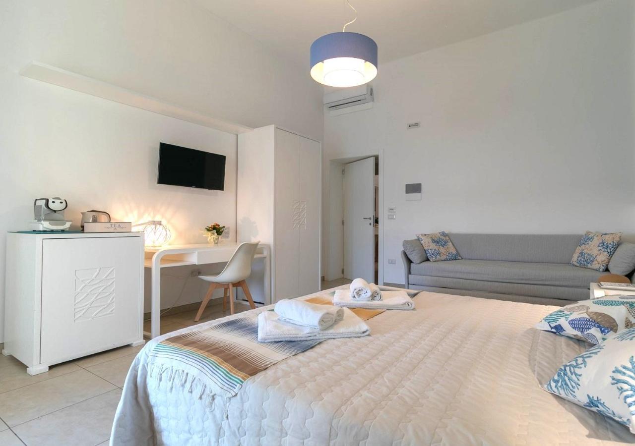 Fronte Mare Rooms By Salentolimit Porto Cesareo Exteriér fotografie